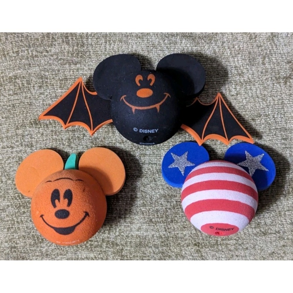 Disney World Parks‎ Set Of 3 Antenna Toppers Mickey Mouse Bat Flag Pumpkin